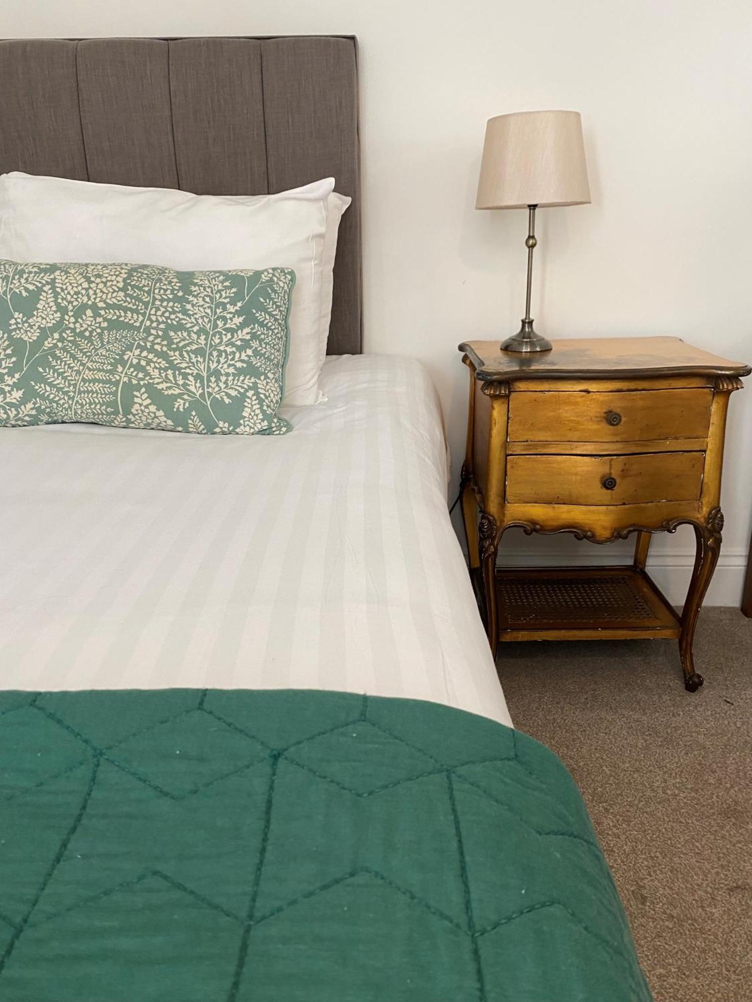 The Retreat New Forest, Hinton Christchurch  Eksteriør billede